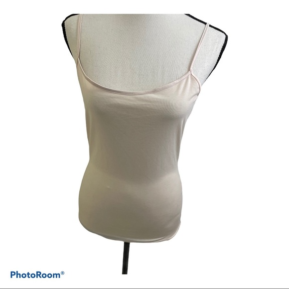 Yummie Tummies shaping tee size Medium. - Picture 1 of 6